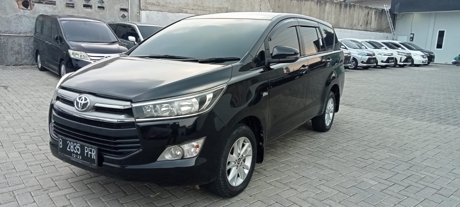 2018 Toyota Kijang Innova 2.0 G AT 2018 Toyota Kijang Innova 2.0 G AT