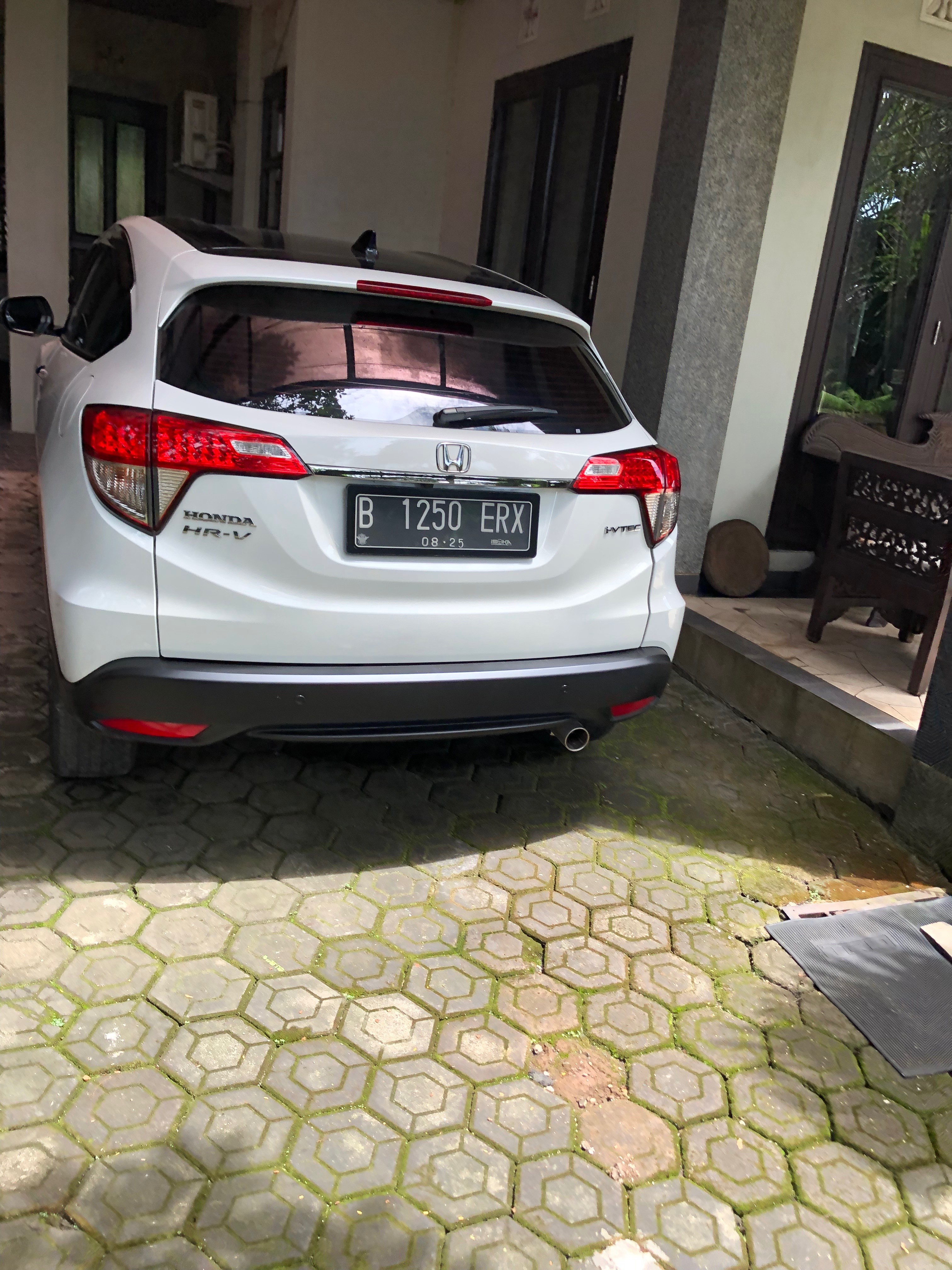 Second Hand 2020 Honda HRV 1.5L SE CVT Second Hand 2020 Honda HRV 1.5L SE CVT