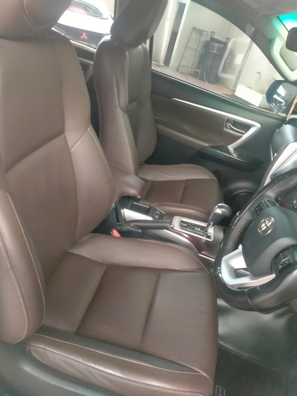 2017 Toyota Fortuner 2.4 VRZ AT 2017 Toyota Fortuner 2.4 VRZ AT