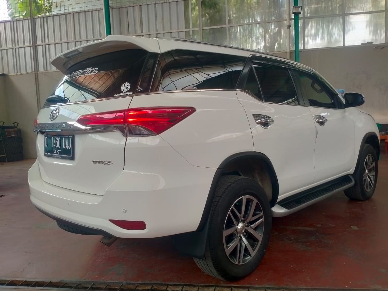 2017 Toyota Fortuner 2.4 VRZ AT 2017 Toyota Fortuner 2.4 VRZ AT