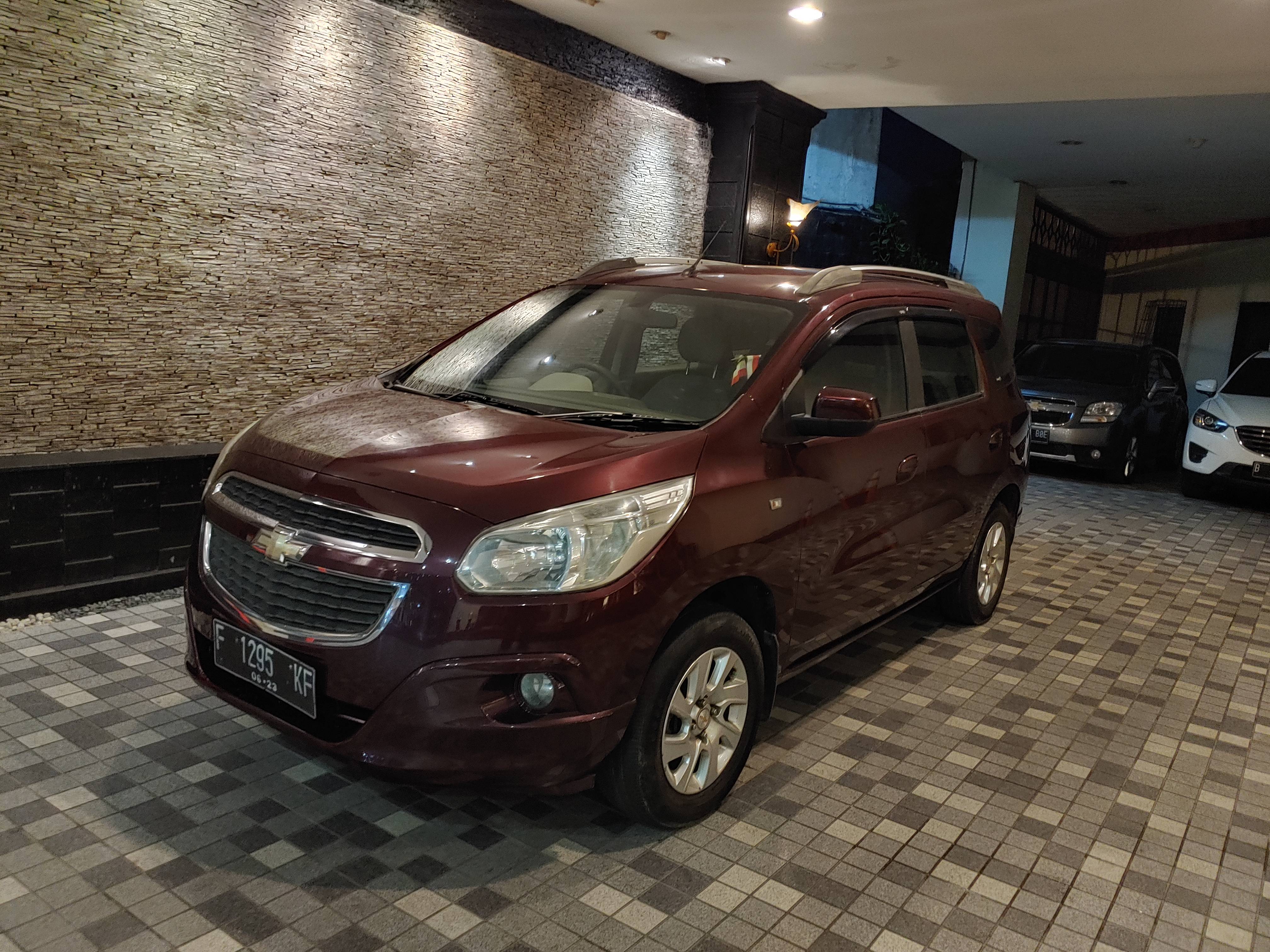 2013 Chevrolet Spin 1.5 LTZ AT 2013 Chevrolet Spin 1.5 LTZ AT