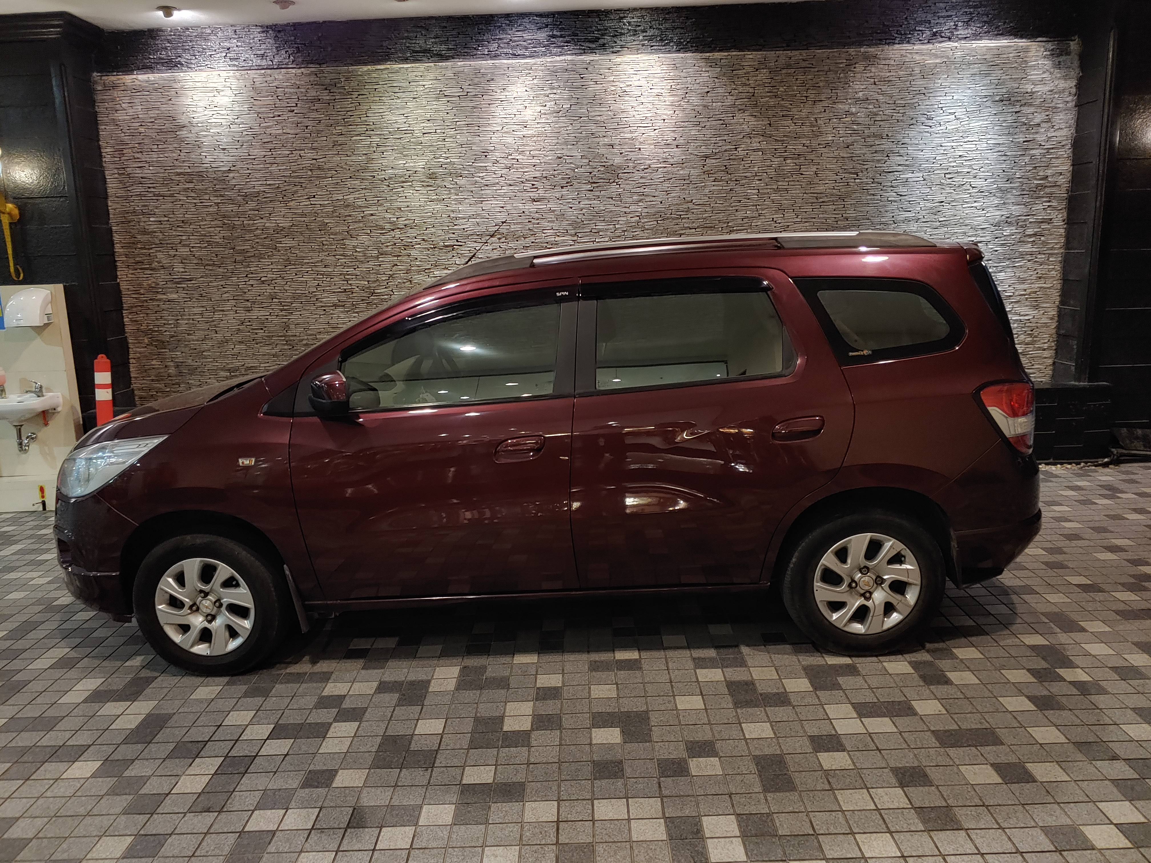 2013 Chevrolet Spin 1.5 LTZ AT 2013 Chevrolet Spin 1.5 LTZ AT