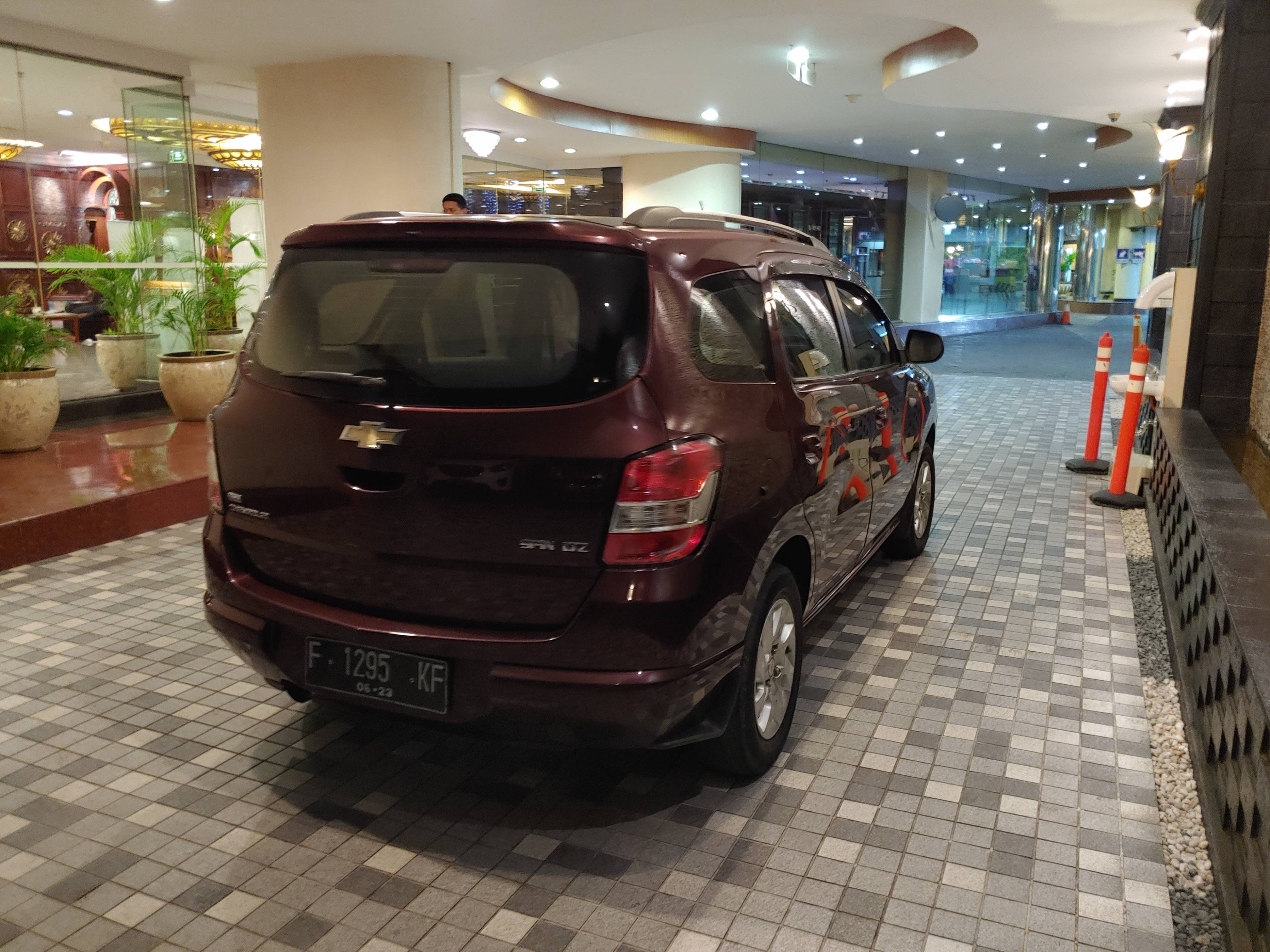 2013 Chevrolet Spin 1.5 LTZ AT 2013 Chevrolet Spin 1.5 LTZ AT