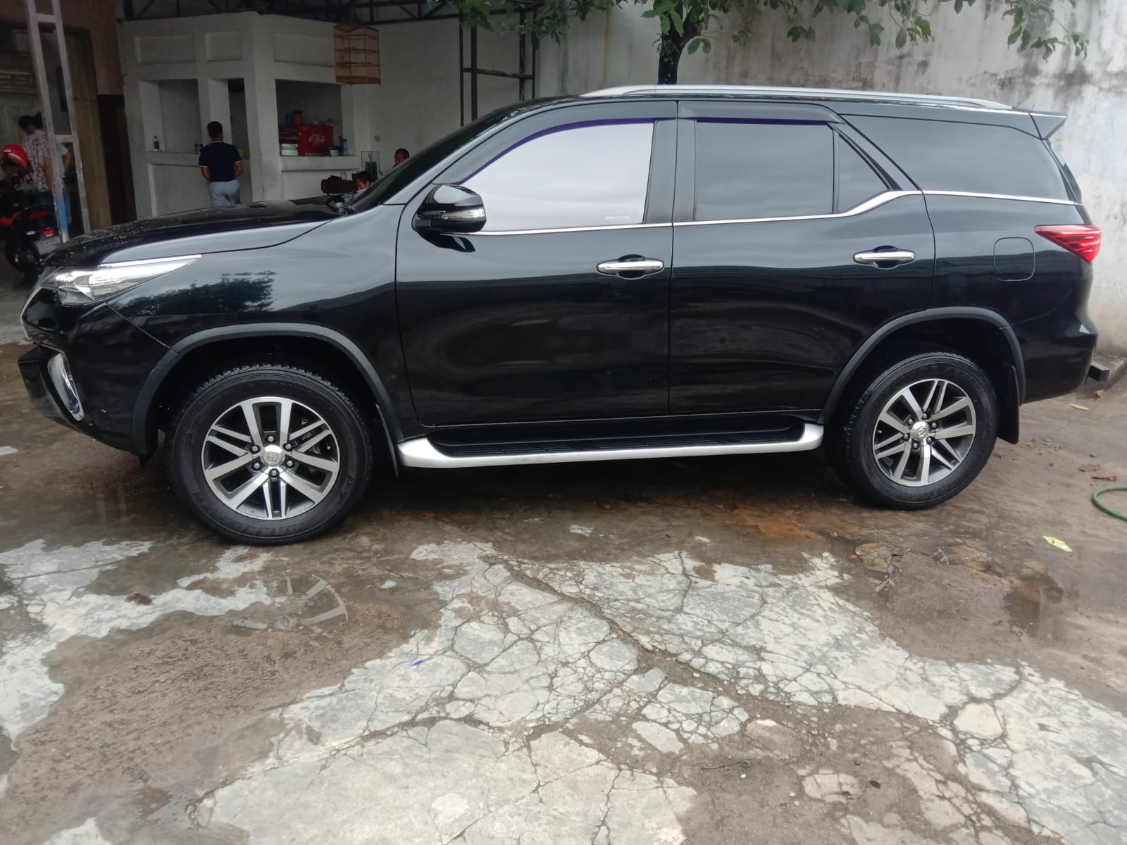 2016 Toyota Fortuner  2016 Toyota Fortuner