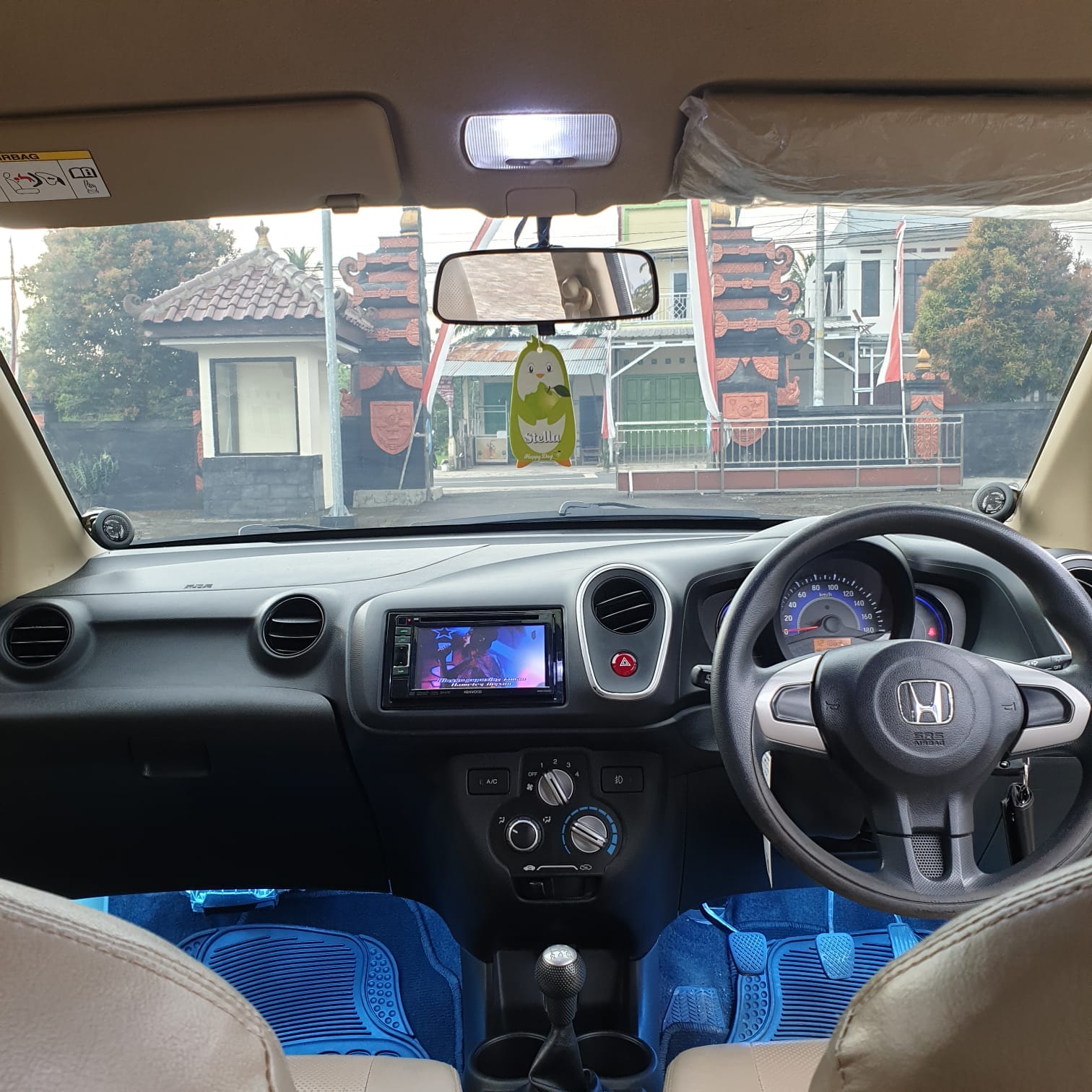 2014 Honda Mobilio E MT 2014 Honda Mobilio E MT