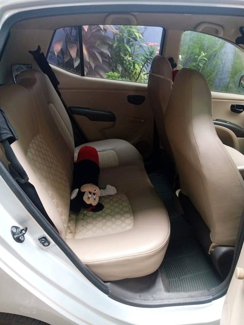 2010 Hyundai i10 1.1 GLI MT 2010 Hyundai i10 1.1 GLI MT