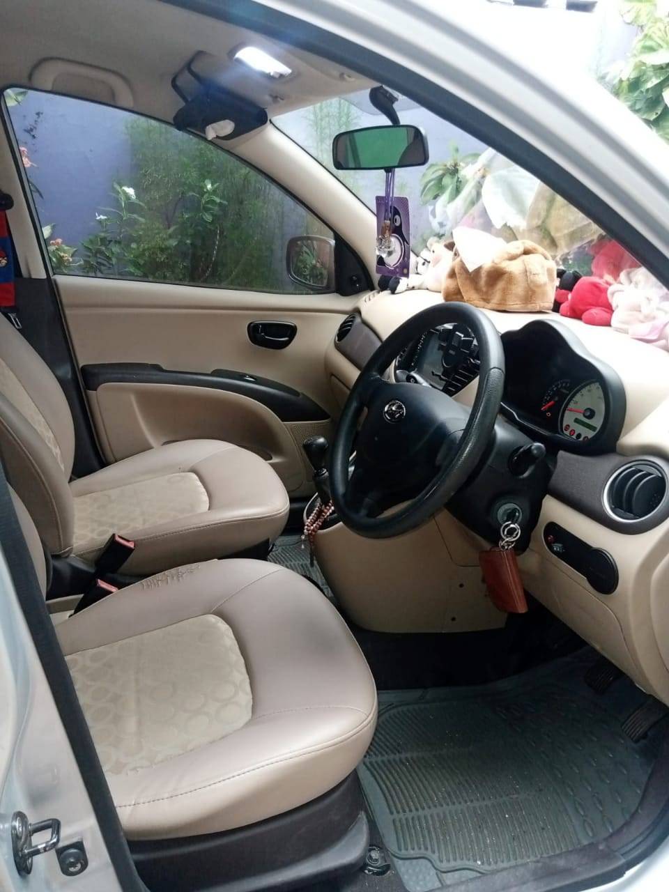 2010 Hyundai i10 GL 1.1L MT 2010 Hyundai i10 GL 1.1L MT