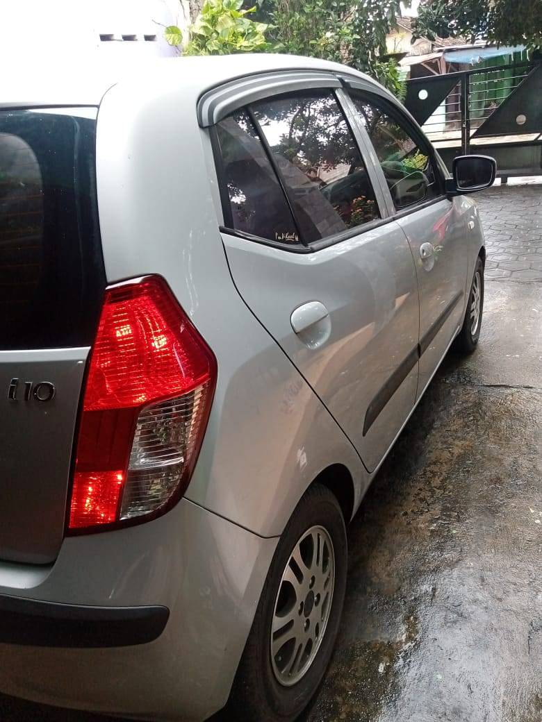 2010 Hyundai i10 GL 1.1L MT 2010 Hyundai i10 GL 1.1L MT
