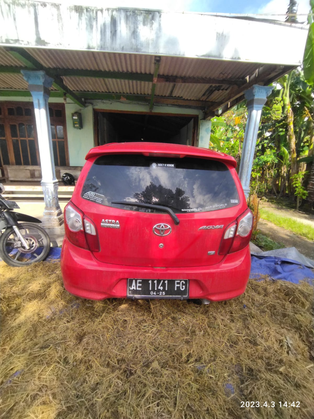 2015 Toyota Agya  1.0 G MT 2015 Toyota Agya  1.0 G MT