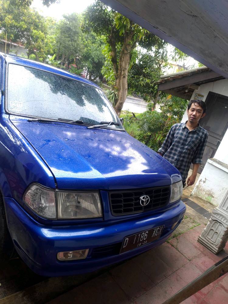 2002 Toyota Kijang  1.8L Krista Type 2002 Toyota Kijang  1.8L Krista Type