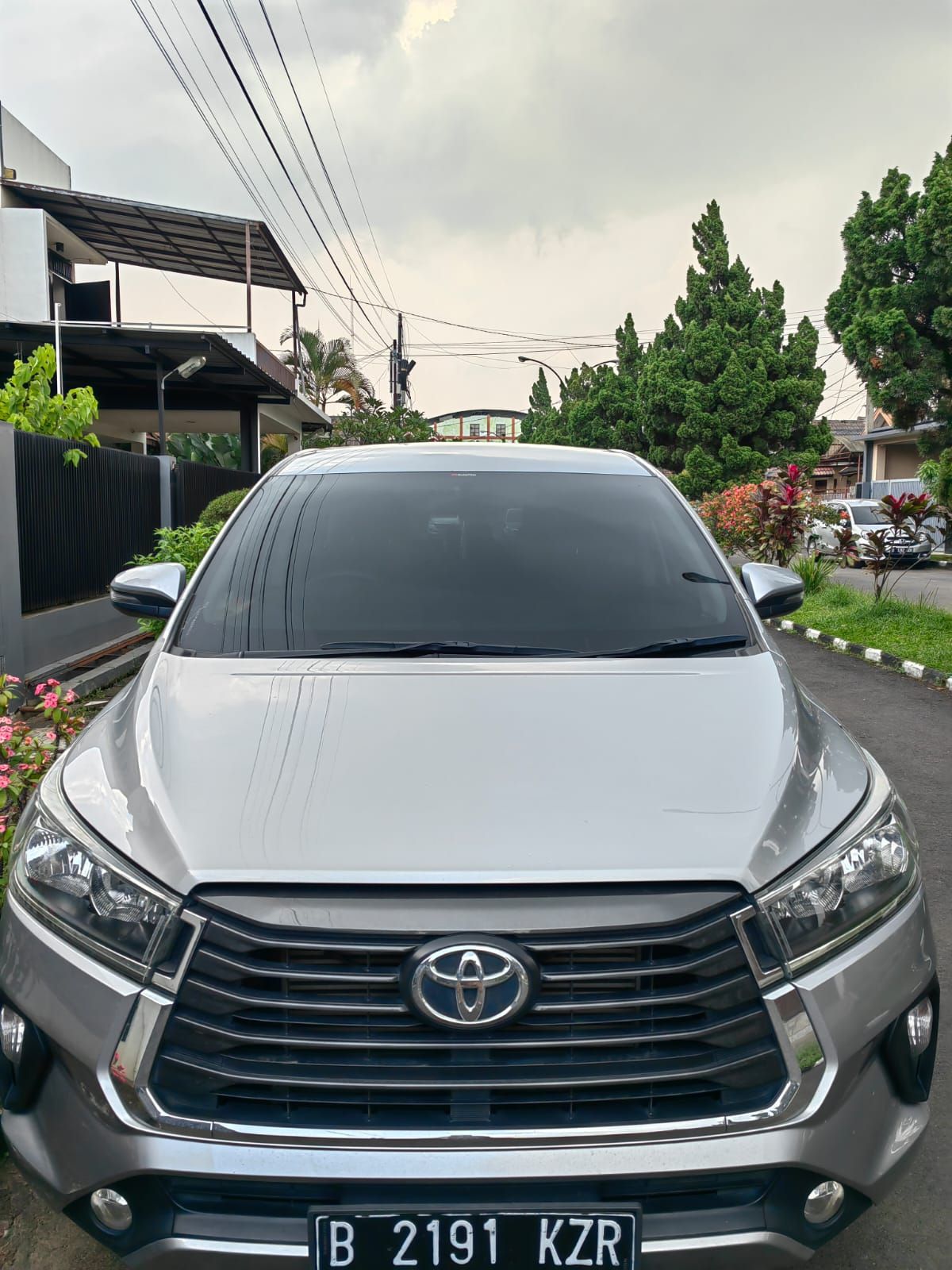 2022 Toyota Kijang Innova REBORN 2.4 G AT DIESEL 2022 Toyota Kijang Innova REBORN 2.4 G AT DIESEL