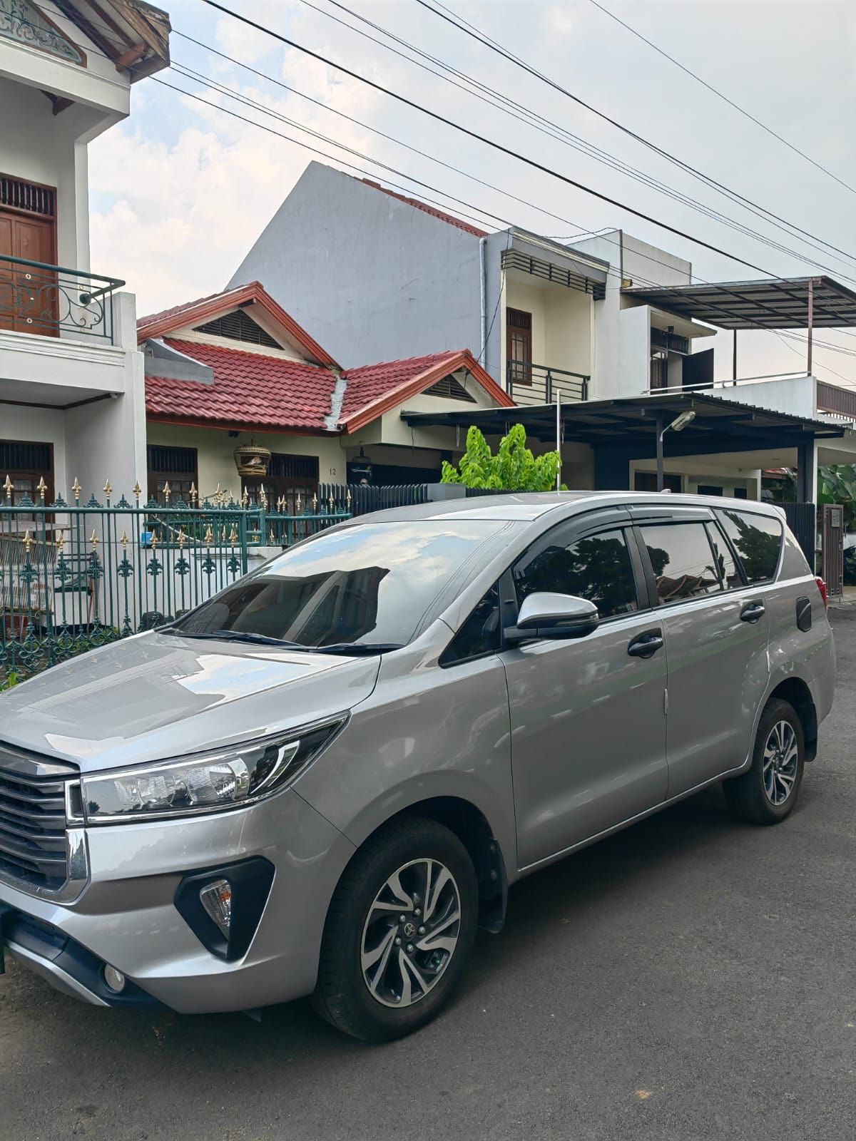 2022 Toyota Kijang Innova REBORN 2.4 G AT DIESEL 2022 Toyota Kijang Innova REBORN 2.4 G AT DIESEL