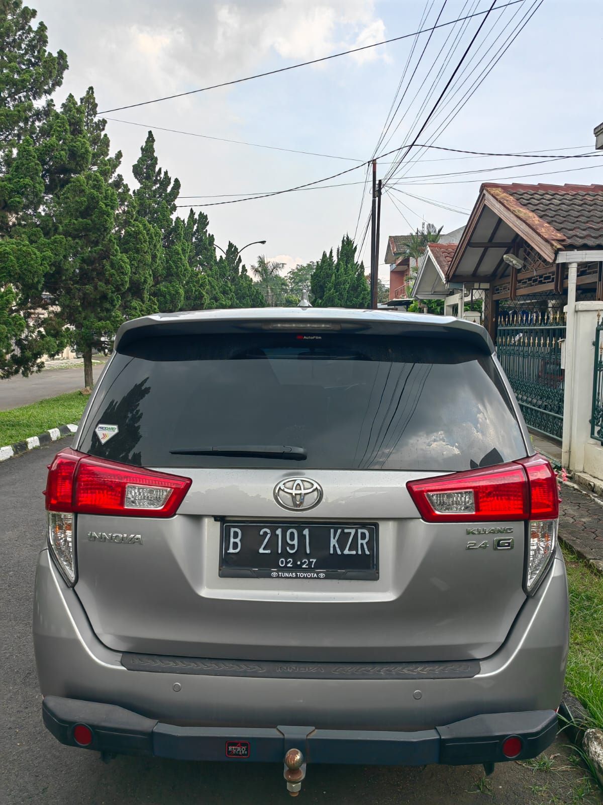 2022 Toyota Kijang Innova REBORN 2.4 G AT DIESEL 2022 Toyota Kijang Innova REBORN 2.4 G AT DIESEL