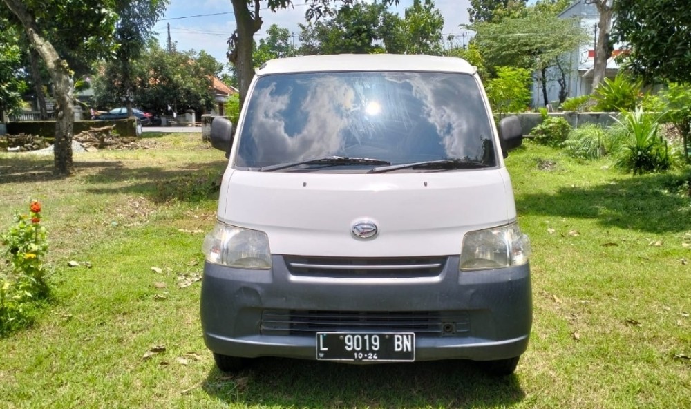 2014 Daihatsu Gran Max