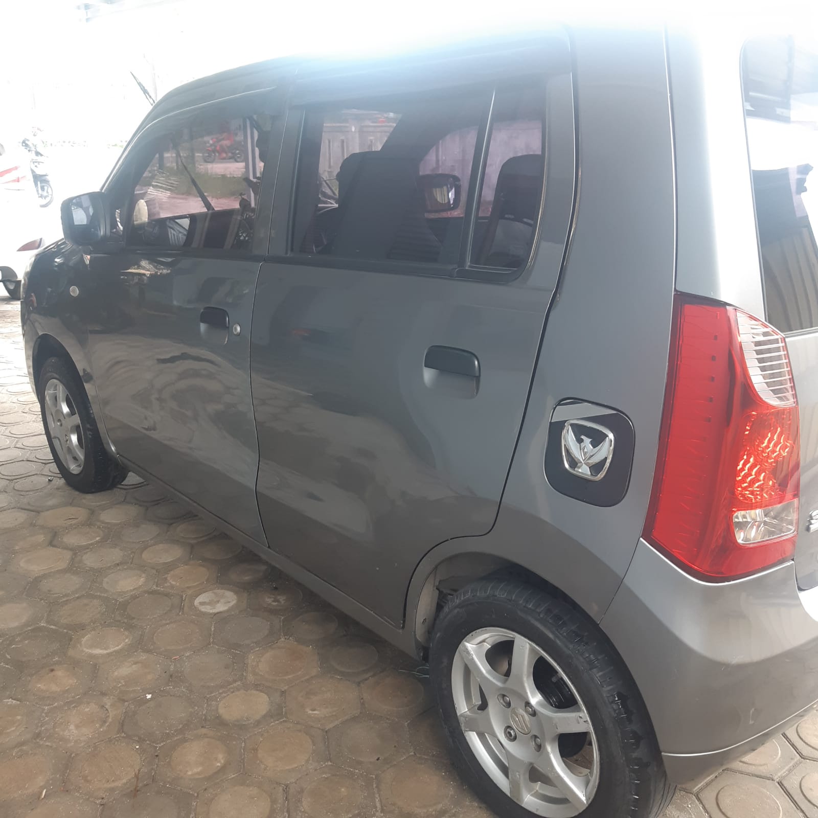 2018 Suzuki Karimun Wagon R 2018 Suzuki Karimun Wagon R