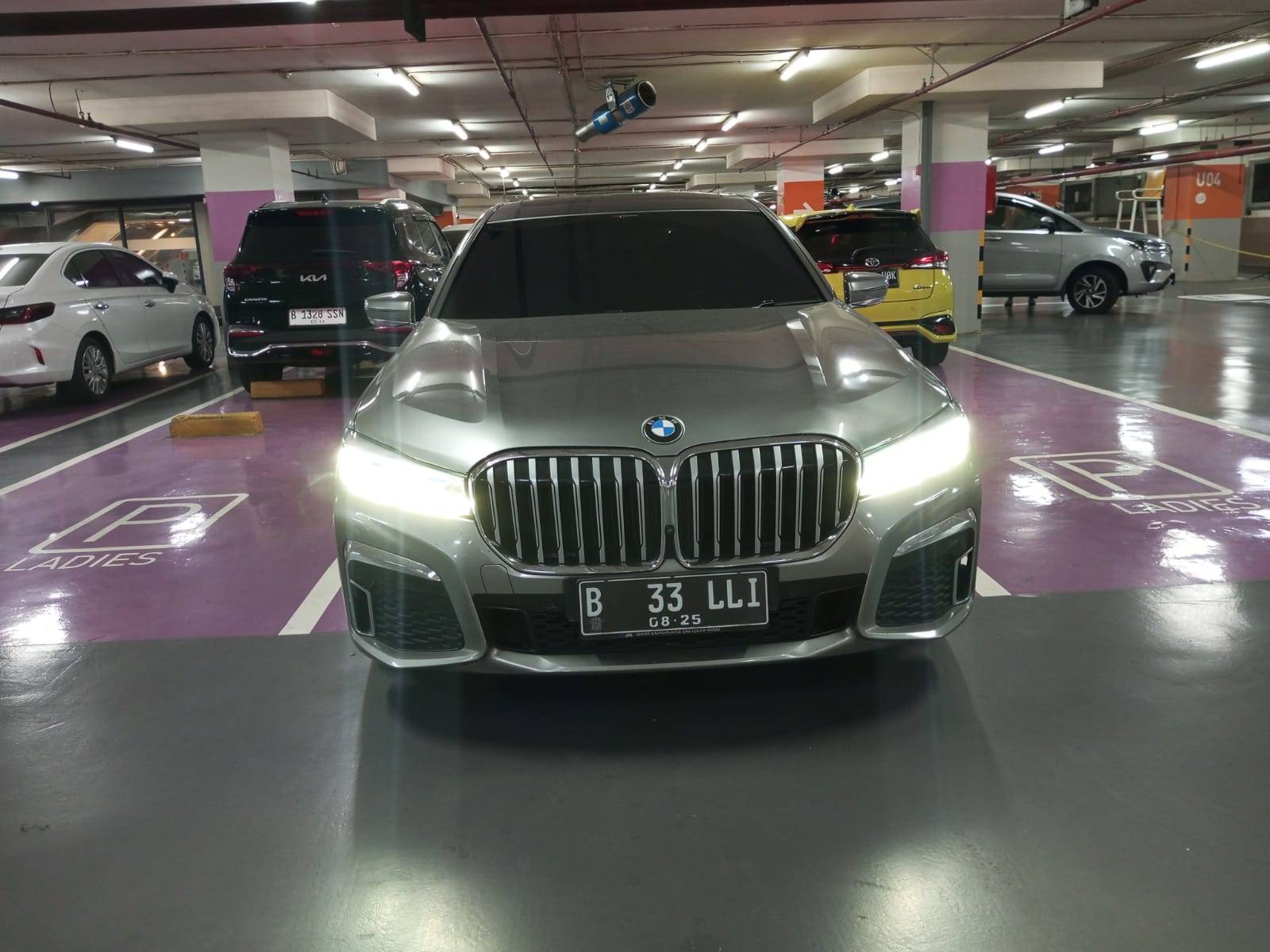 2019 BMW 7 Series Sedan 730 LI LUXURY 2.0L Bekas 2019 BMW 7 Series Sedan 730 LI LUXURY 2.0L Bekas