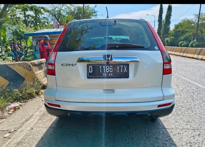 2011 Honda CR-V  RE1 2WD 2.0L AT CKD 2011 Honda CR-V  RE1 2WD 2.0L AT CKD