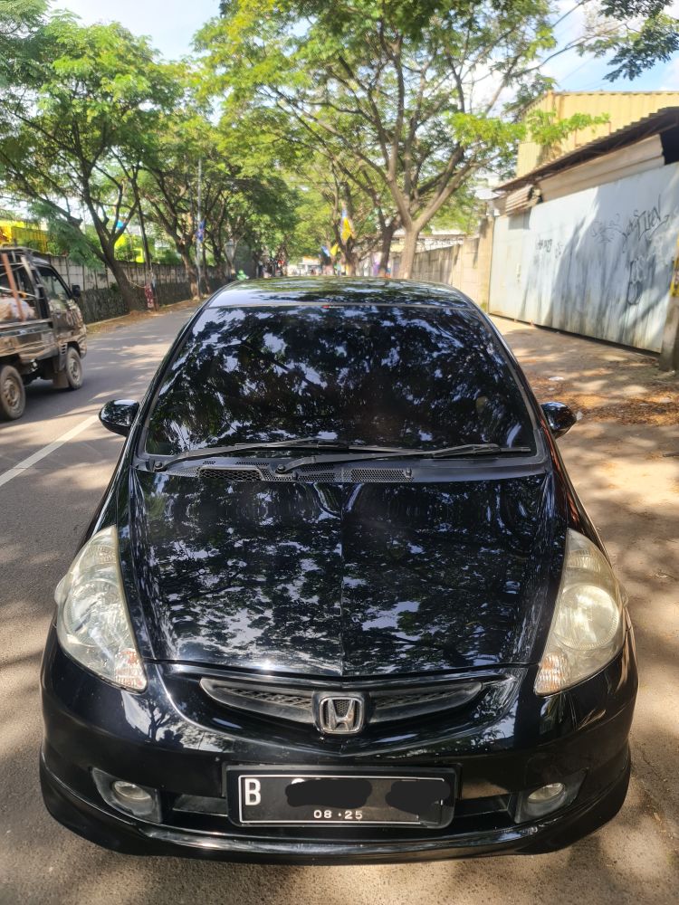 2005 Honda Jazz VTEC 1.5L AT Bekas 2005 Honda Jazz VTEC 1.5L AT Bekas