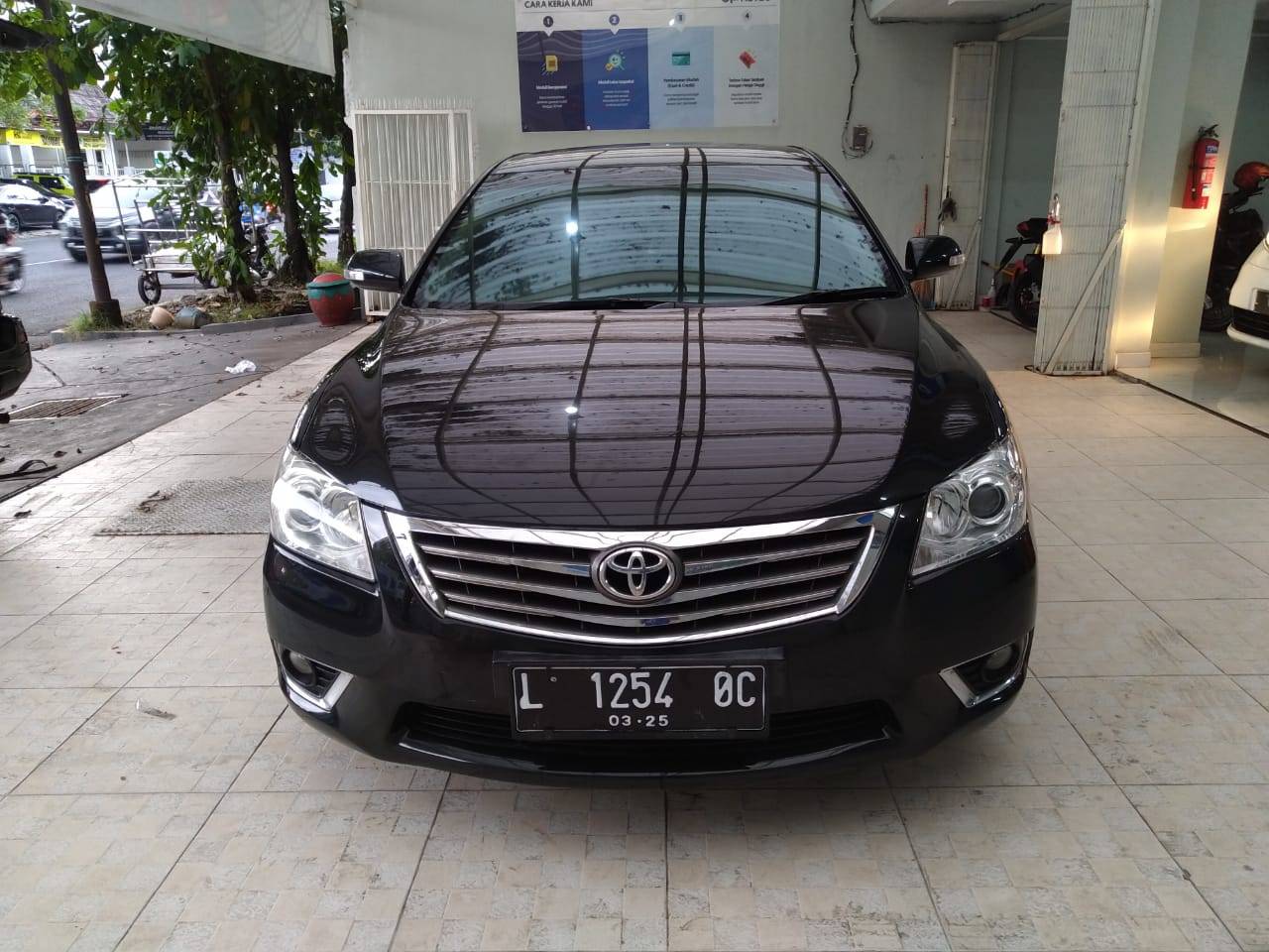 2009 Toyota Camry  2.4 V AT 2.4 V AT bekas