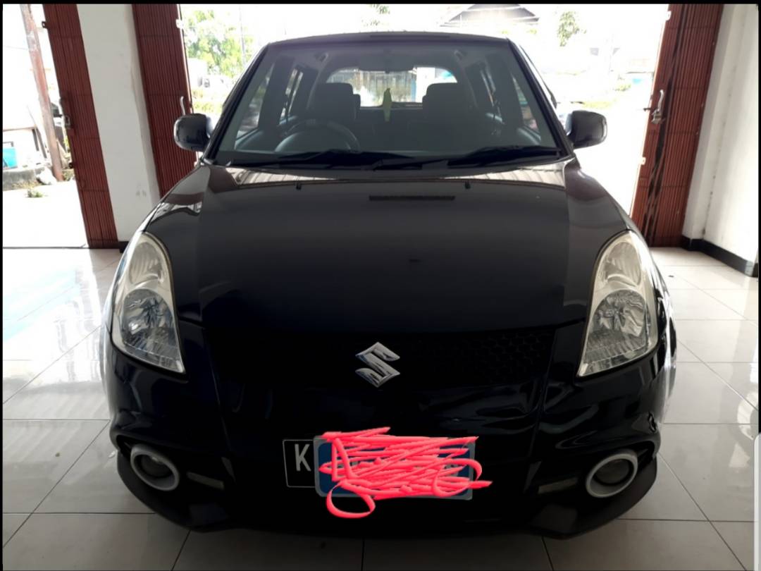 2010 Suzuki Swift  GT 3 M/T Bekas 2010 Suzuki Swift  GT 3 M/T Bekas