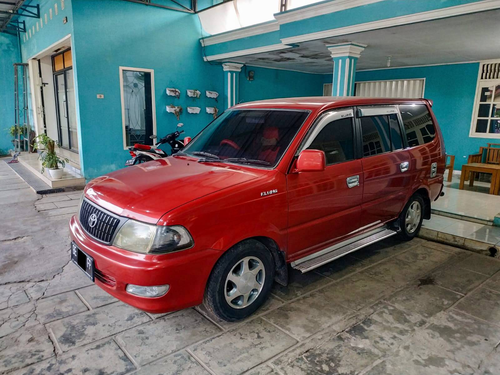 2004 Toyota Kijang  1.8L LX 2004 Toyota Kijang  1.8L LX