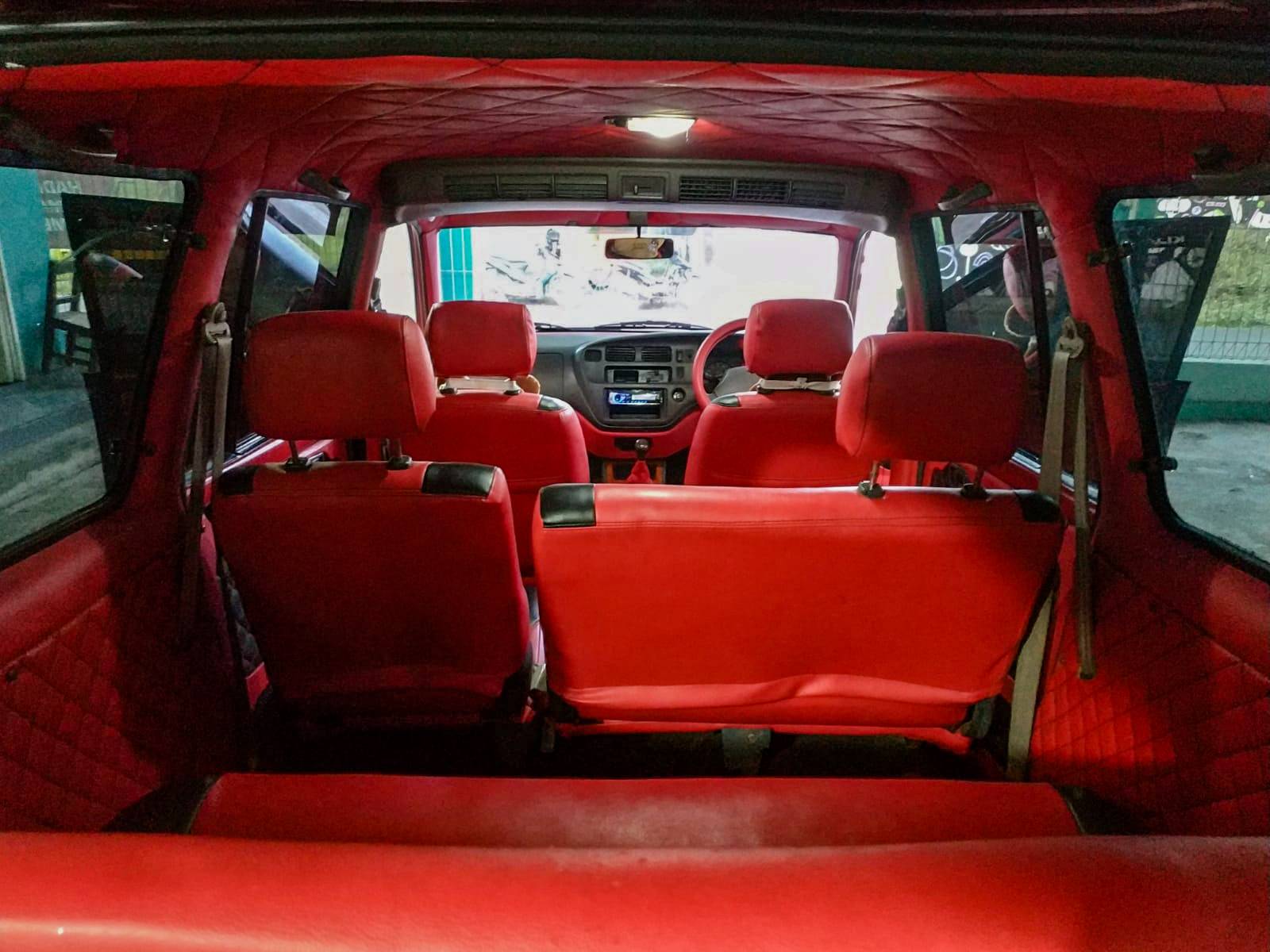 2004 Toyota Kijang  1.8L LX 2004 Toyota Kijang  1.8L LX