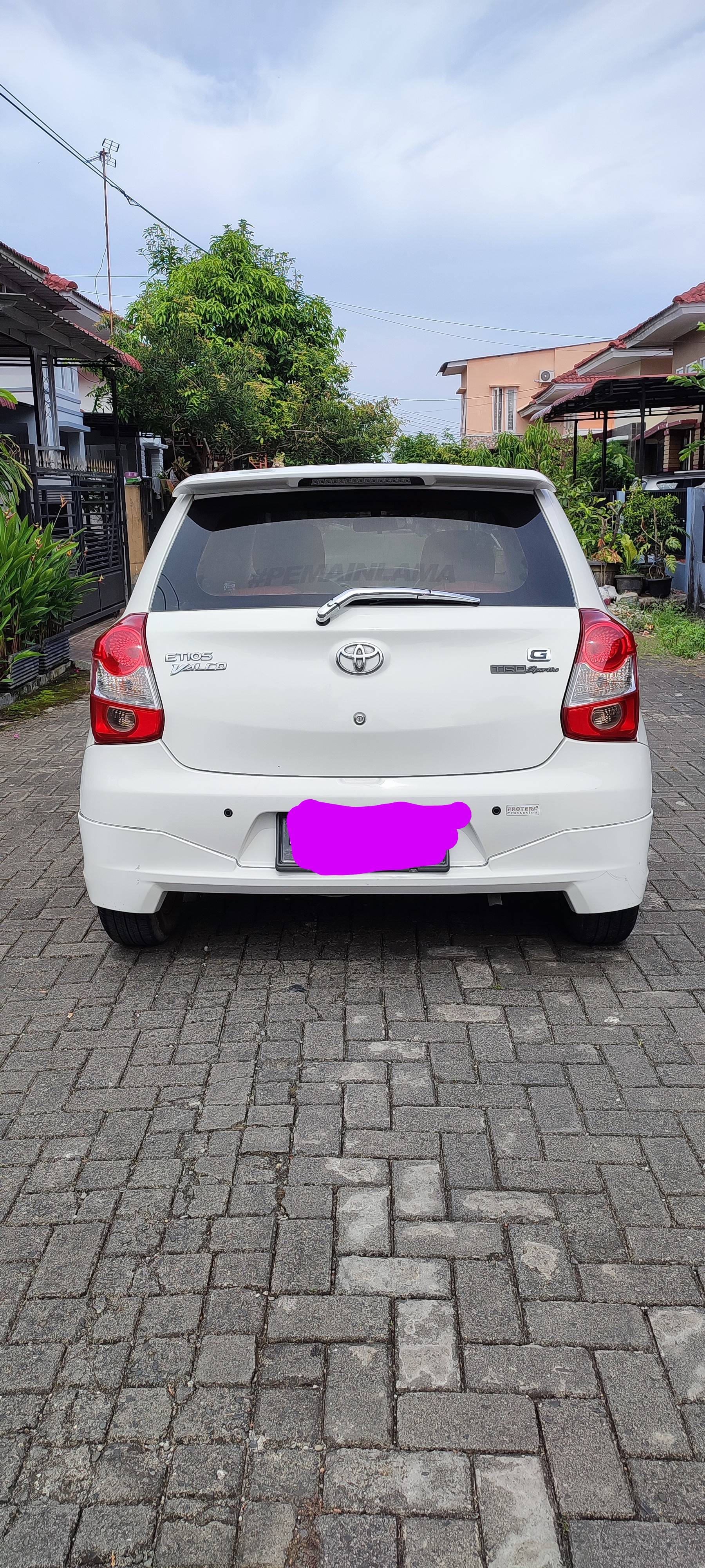 2014 Toyota Etios Valco G M/T 2014 Toyota Etios Valco G M/T