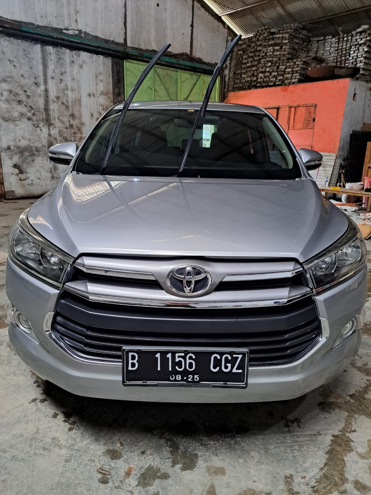 2016 Toyota Kijang Innova REBORN 2.0 V MT 2016 Toyota Kijang Innova REBORN 2.0 V MT