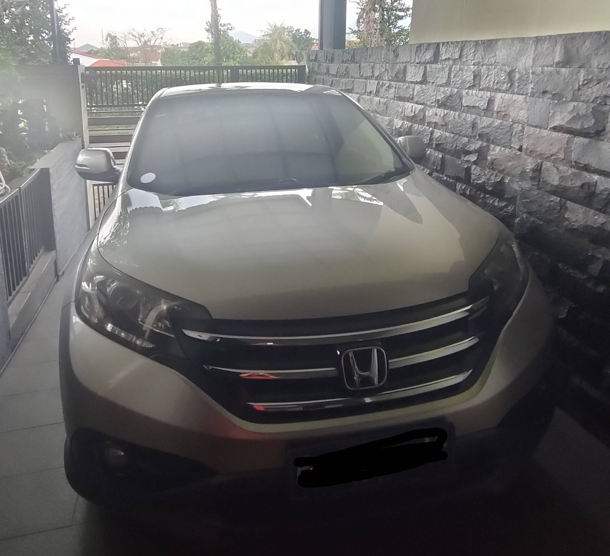 2013 Honda CRV 2.0L 4X2 AT Bekas 2013 Honda CRV 2.0L 4X2 AT Bekas