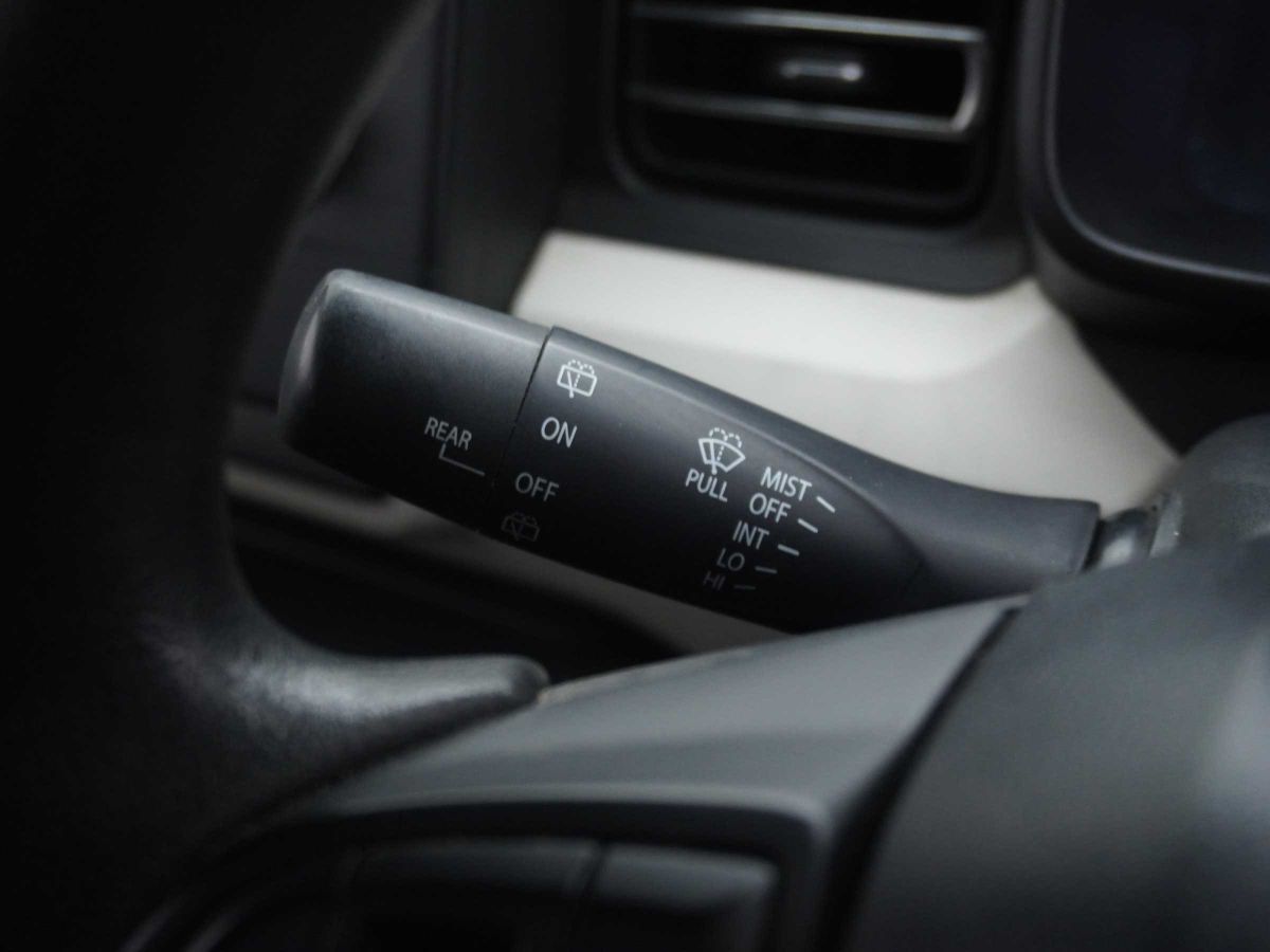 2017 Suzuki Ignis 1.2 GX MT 2017 Suzuki Ignis 1.2 GX MT