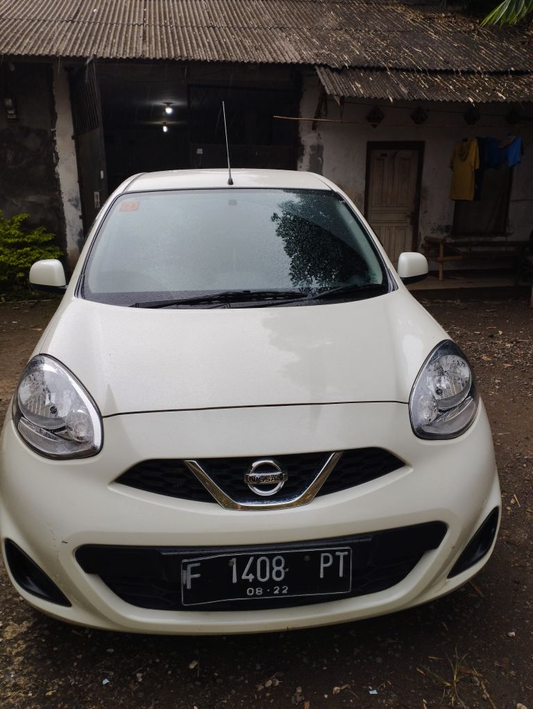 2017 Nissan March 1.2L MT Bekas 2017 Nissan March 1.2L MT Bekas