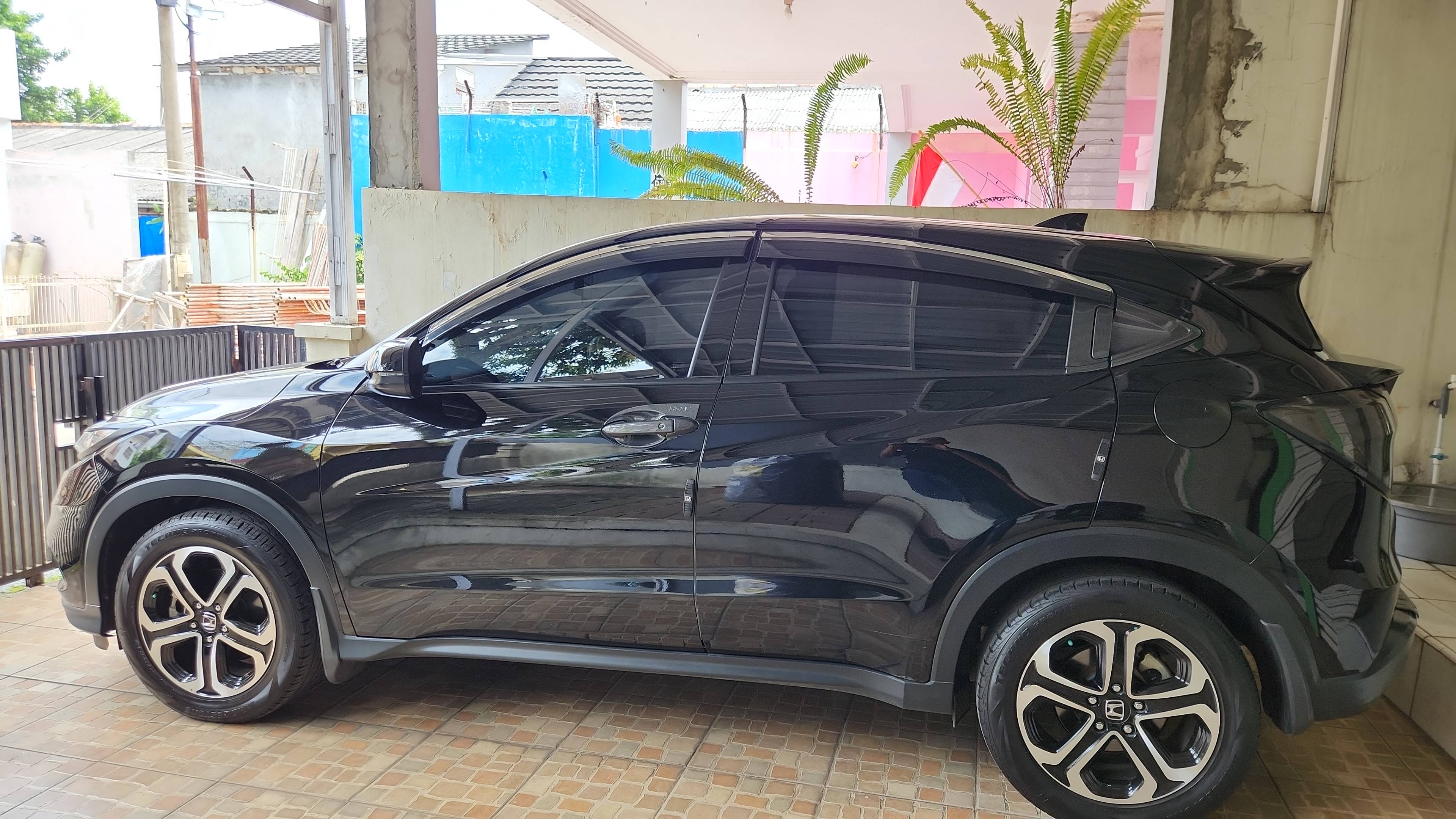 Second Hand 2019 Honda HRV 1.5L E CVT Second Hand 2019 Honda HRV 1.5L E CVT