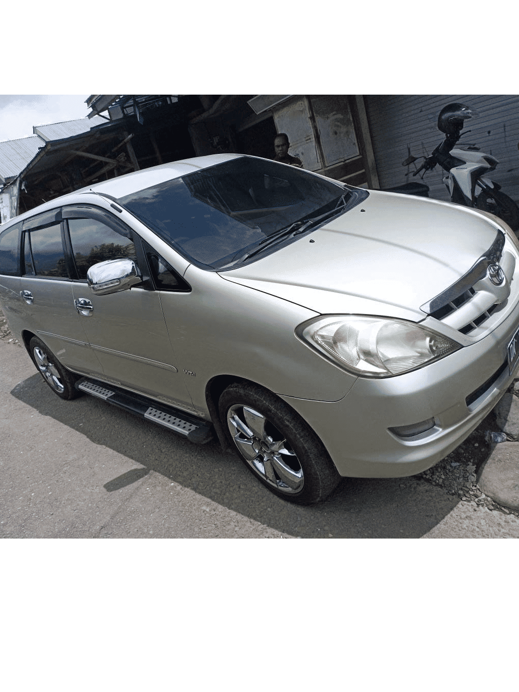 2005 Toyota Innova Bekas 2005 Toyota Innova Bekas