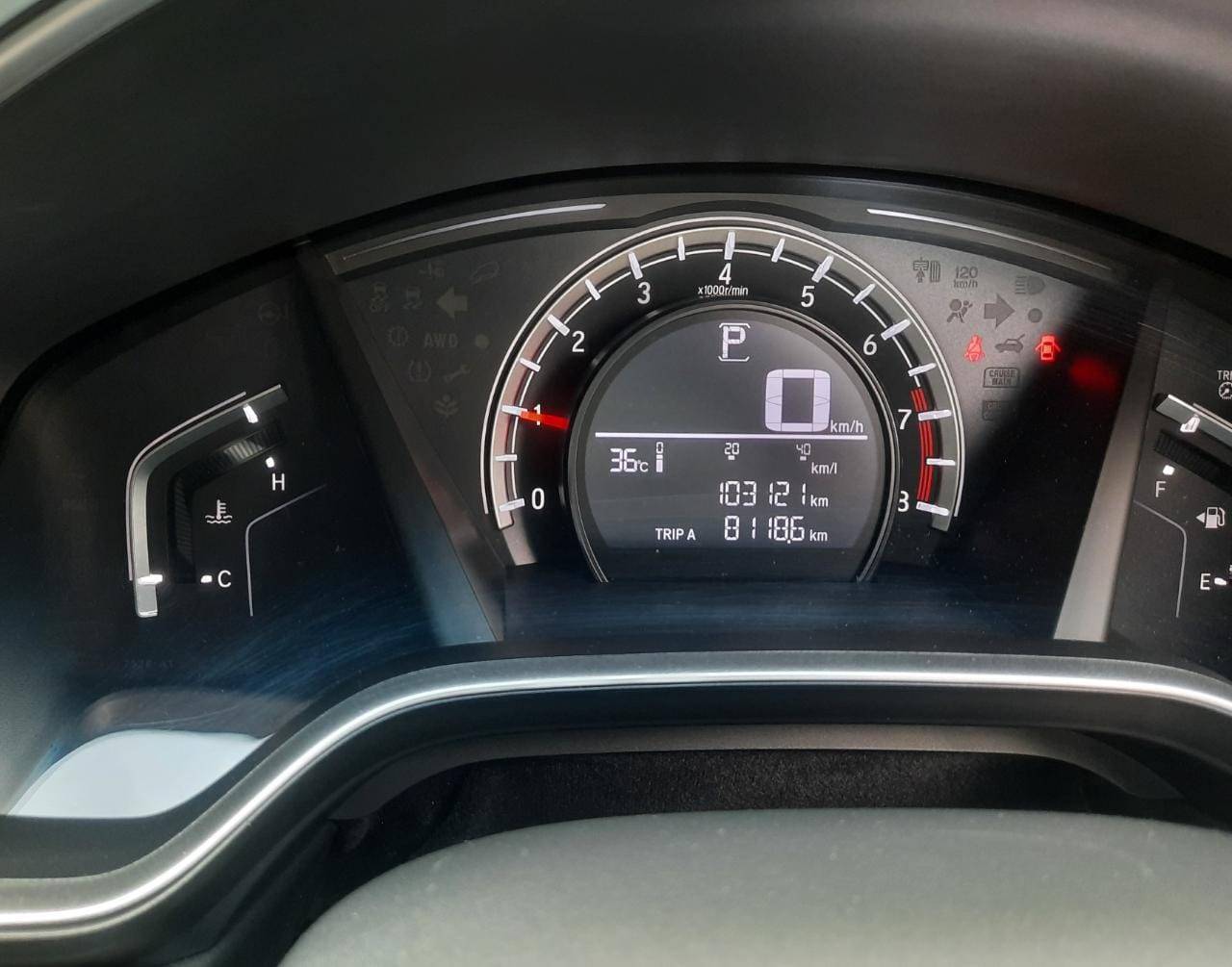 Second Hand 2017 Honda CRV 2.0L Second Hand 2017 Honda CRV 2.0L