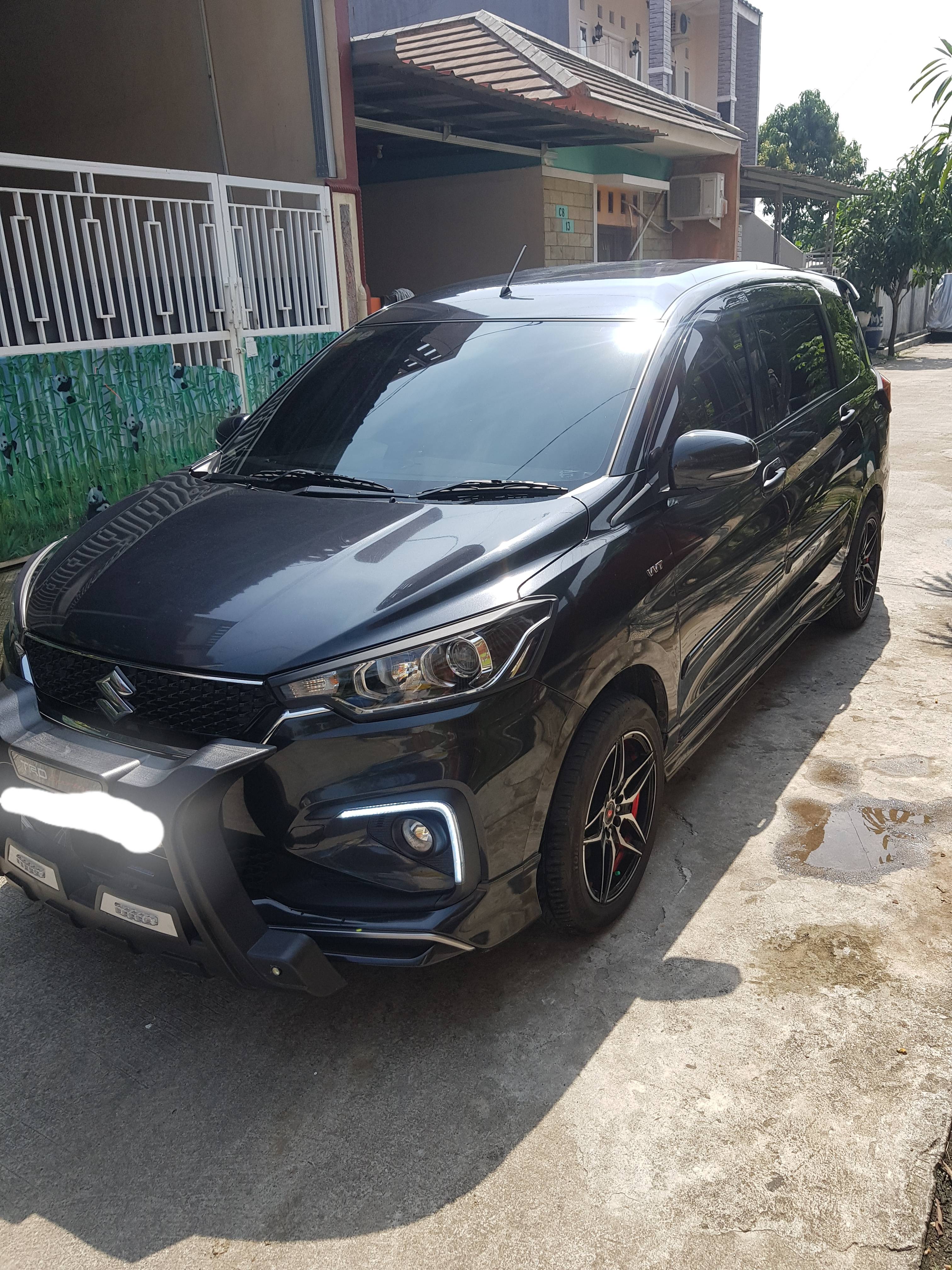 2022 Suzuki Ertiga Smart Hybrid SS AT Bekas 2022 Suzuki Ertiga Smart Hybrid SS AT Bekas