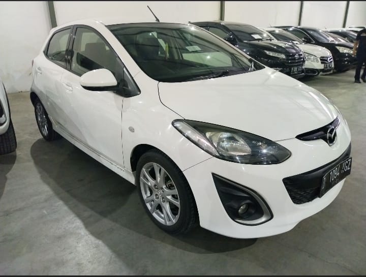 Second Hand 2010 Mazda 2 Hatchback Second Hand 2010 Mazda 2 Hatchback