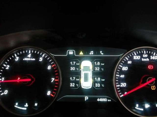 2019 Wuling Almaz Exclusive 5-Seater 2019 Wuling Almaz Exclusive 5-Seater