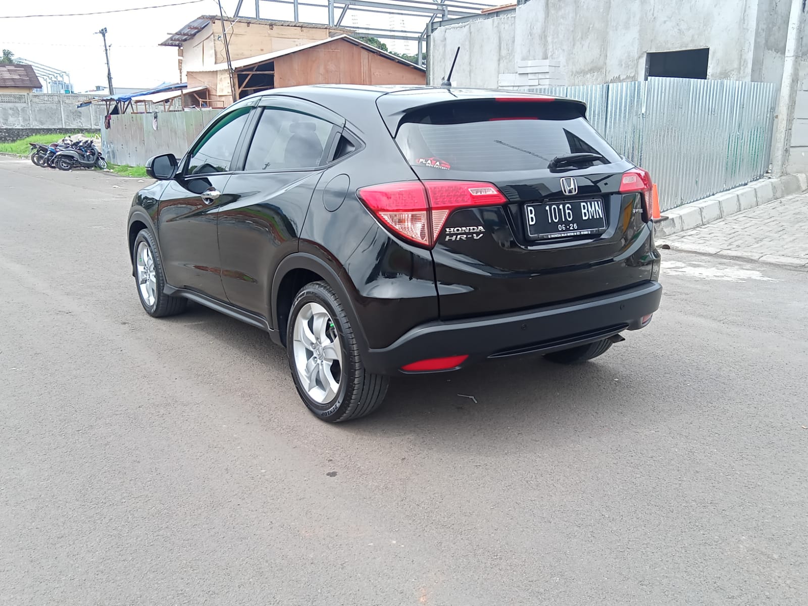 2016 Honda HRV  RU1 1.5 E CVT CKD 2016 Honda HRV  RU1 1.5 E CVT CKD