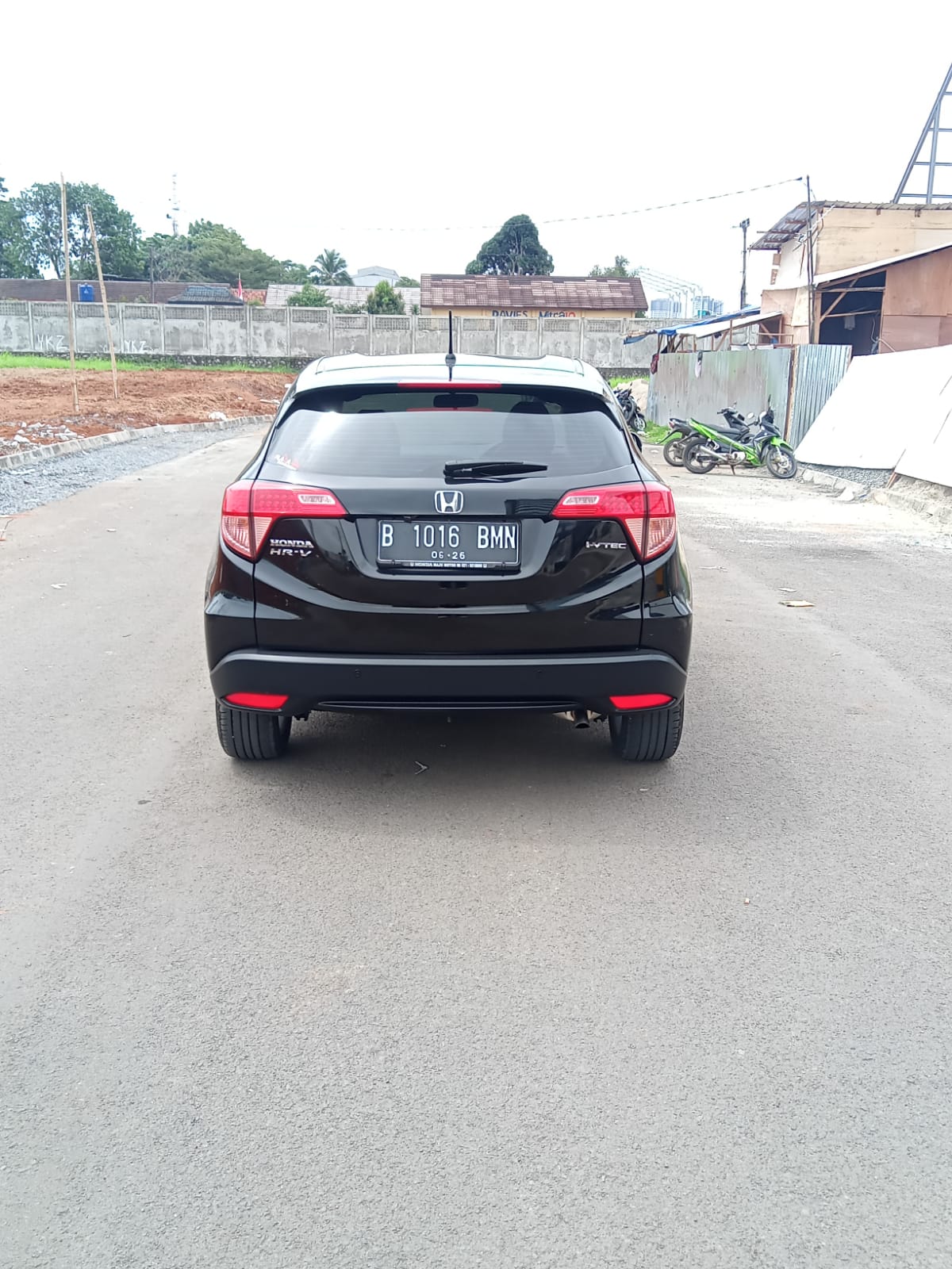 2016 Honda HRV  RU1 1.5 E CVT CKD 2016 Honda HRV  RU1 1.5 E CVT CKD