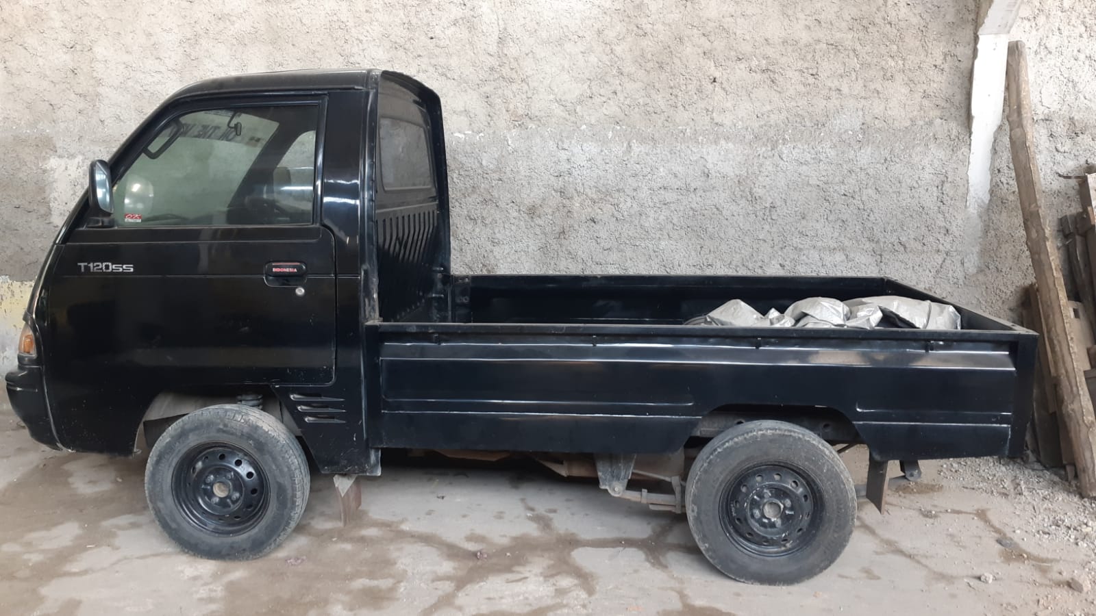 2013 Mitsubishi Colt T120 SS MPI 1.5L PU 2013 Mitsubishi Colt T120 SS MPI 1.5L PU