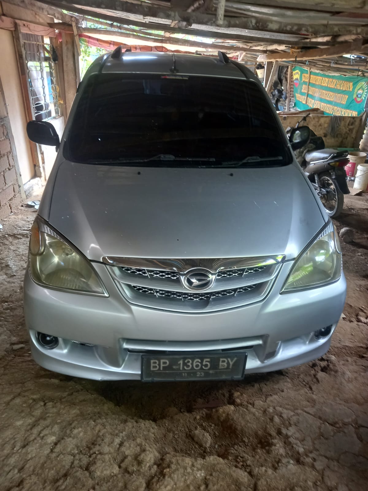 2006 Daihatsu Xenia  Li Deluxe 2006 Daihatsu Xenia  Li Deluxe