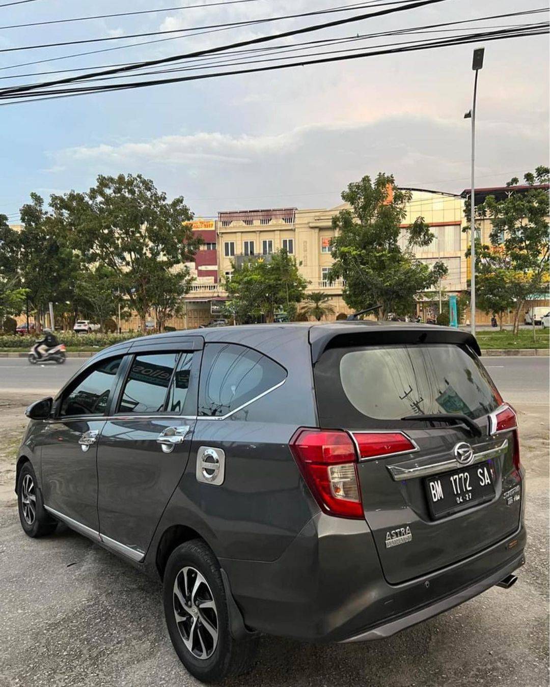 2017 Daihatsu Sigra 2017 Daihatsu Sigra