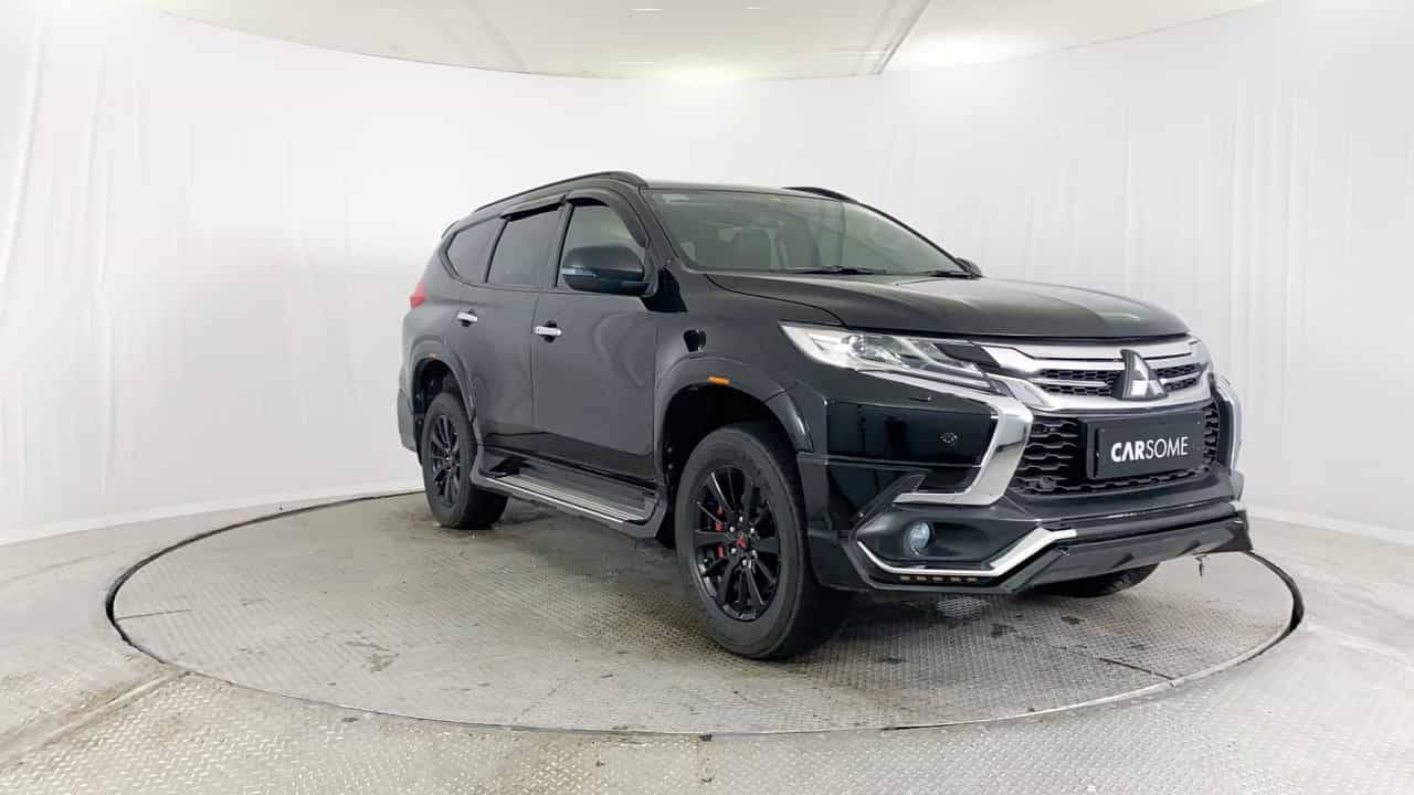 2018 Mitsubishi Pajero Sport Dakar AT 4x2 2018 Mitsubishi Pajero Sport Dakar AT 4x2