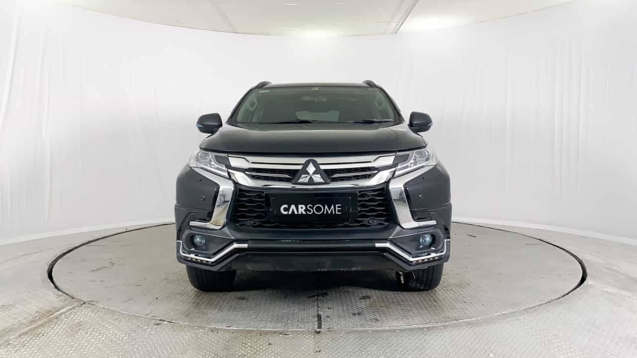 2018 Mitsubishi Pajero Sport Dakar AT 4x2 2018 Mitsubishi Pajero Sport Dakar AT 4x2
