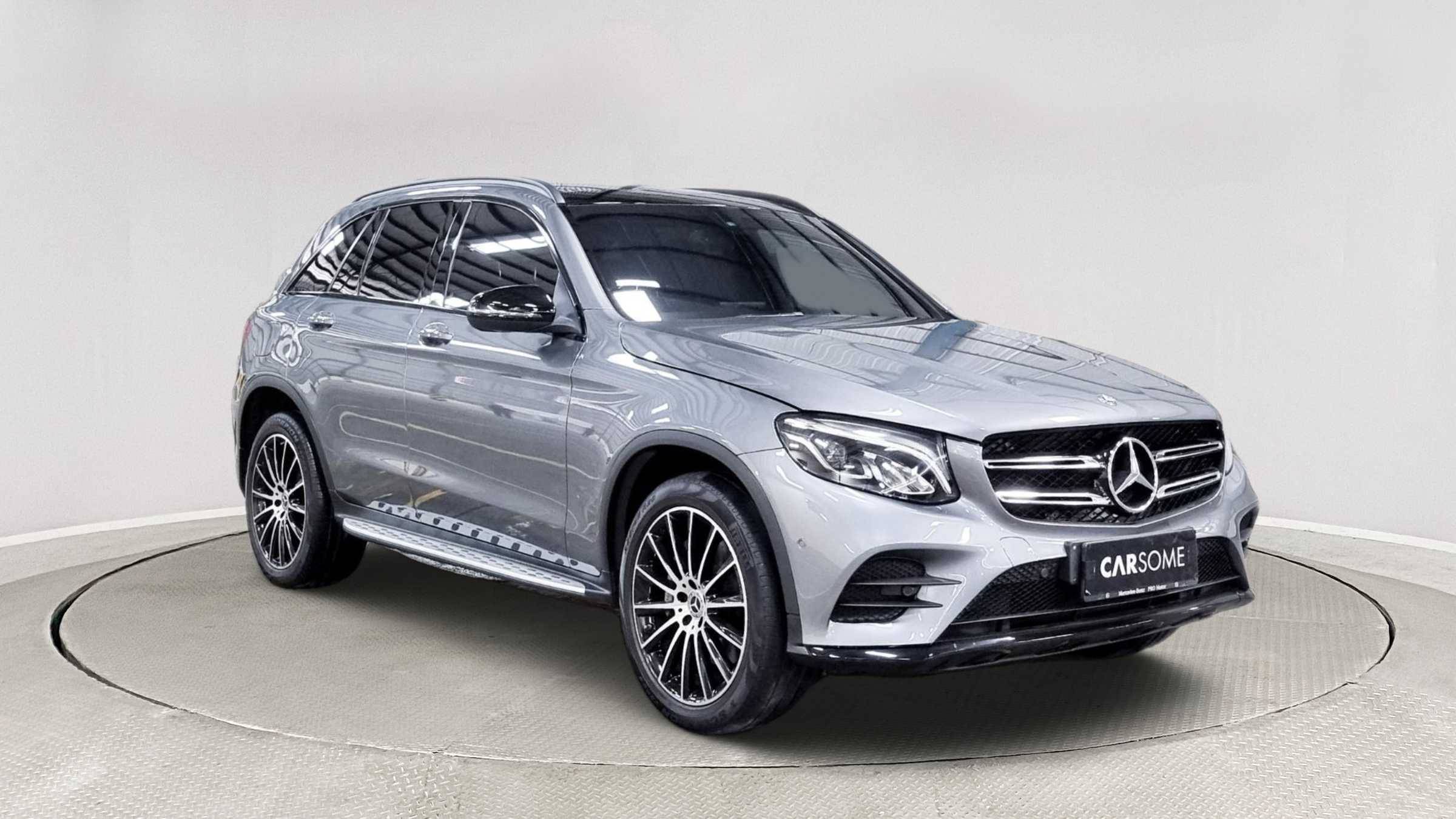 2019 Mercedes Benz GLC-Class 200 AMG Night Edition Bekas 2019 Mercedes Benz GLC-Class 200 AMG Night Edition Bekas