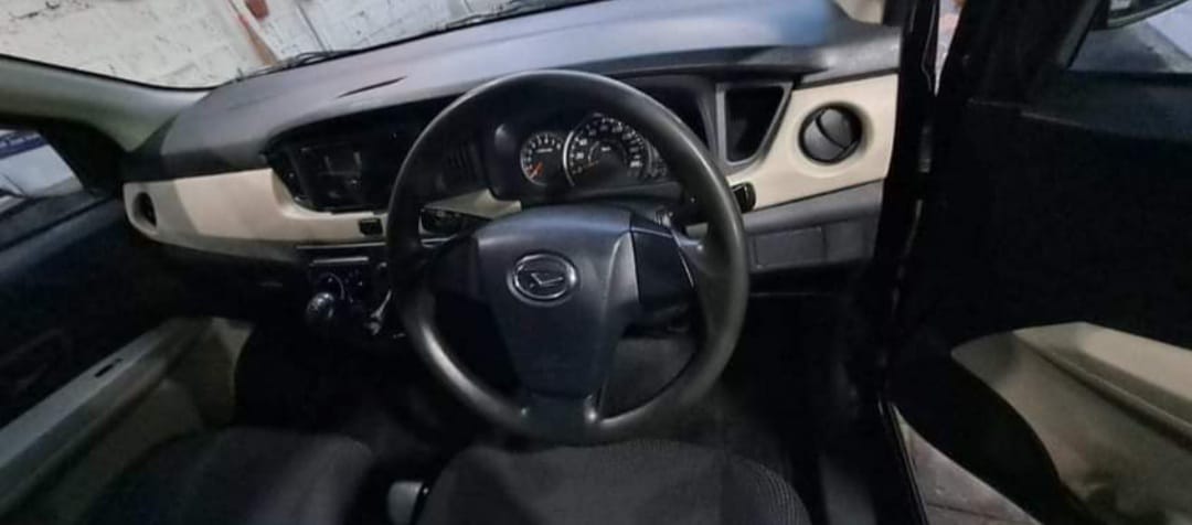 Old 2018 Daihatsu Sigra  1.2 X MT DLX 1.2 X MT DLX