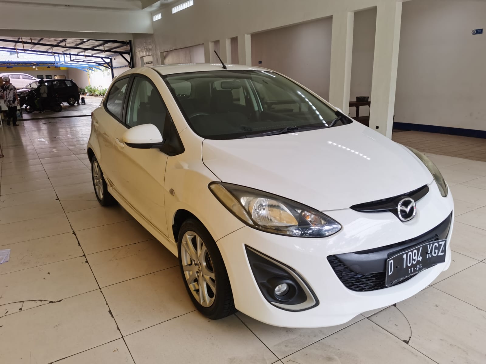 2010 Mazda 2 Hatchback 2010 Mazda 2 Hatchback