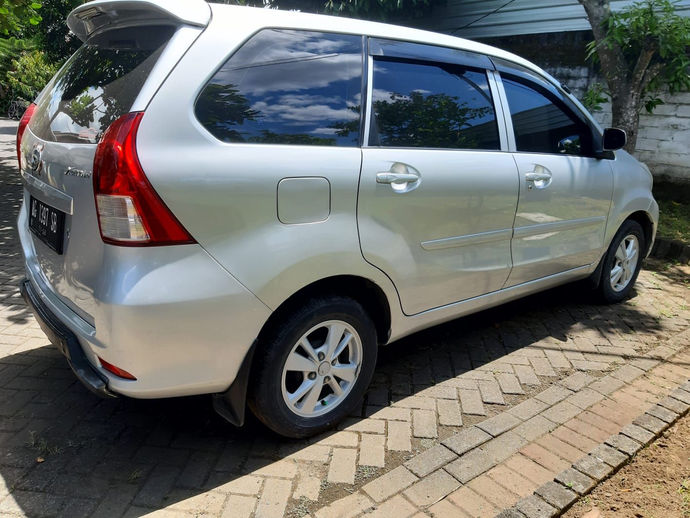 2012 Daihatsu Xenia 1.3 X MT 2012 Daihatsu Xenia 1.3 X MT