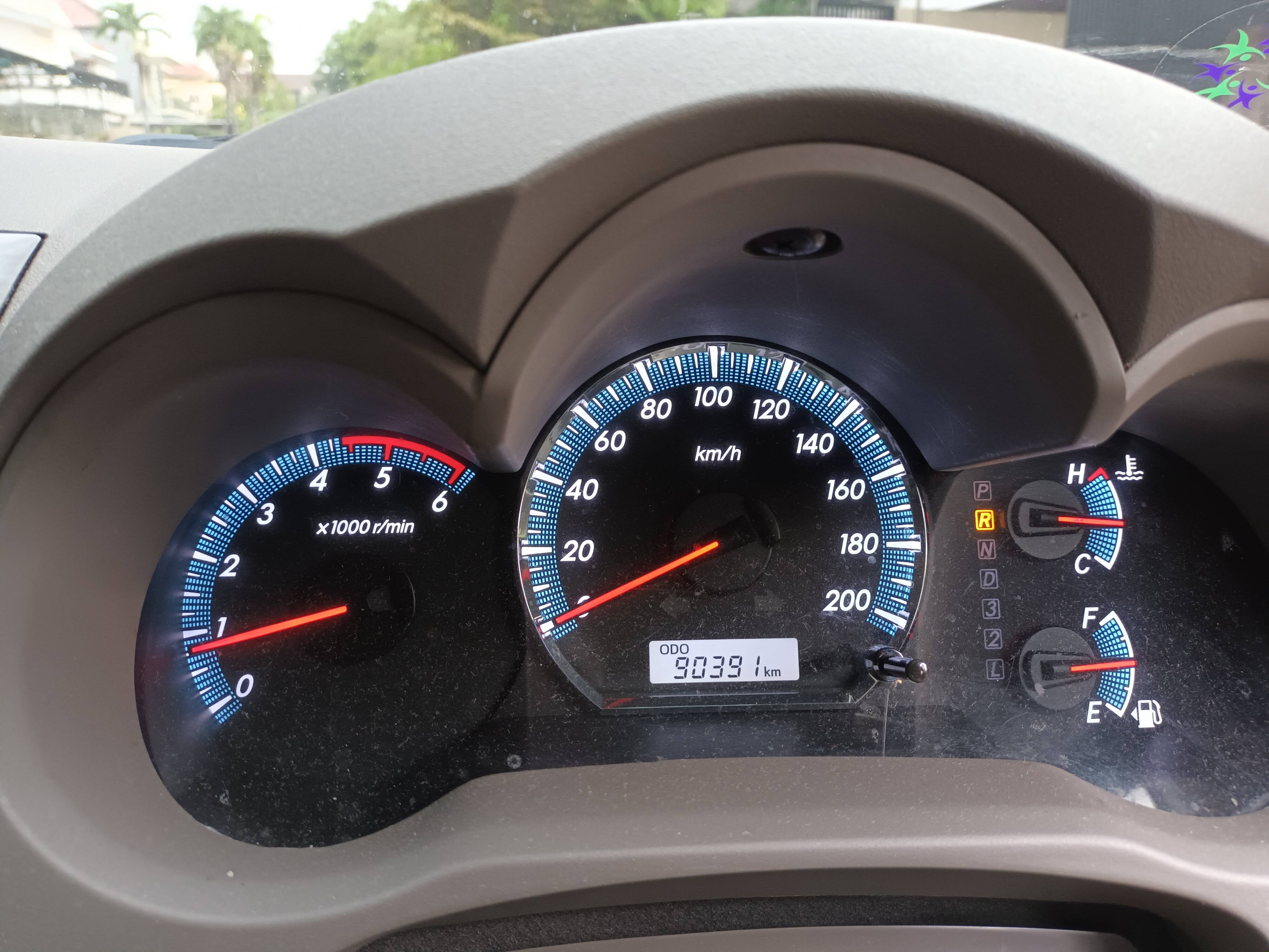 2013 Toyota Fortuner G 2.5L Diesel MT VNTURBO 2013 Toyota Fortuner G 2.5L Diesel MT VNTURBO