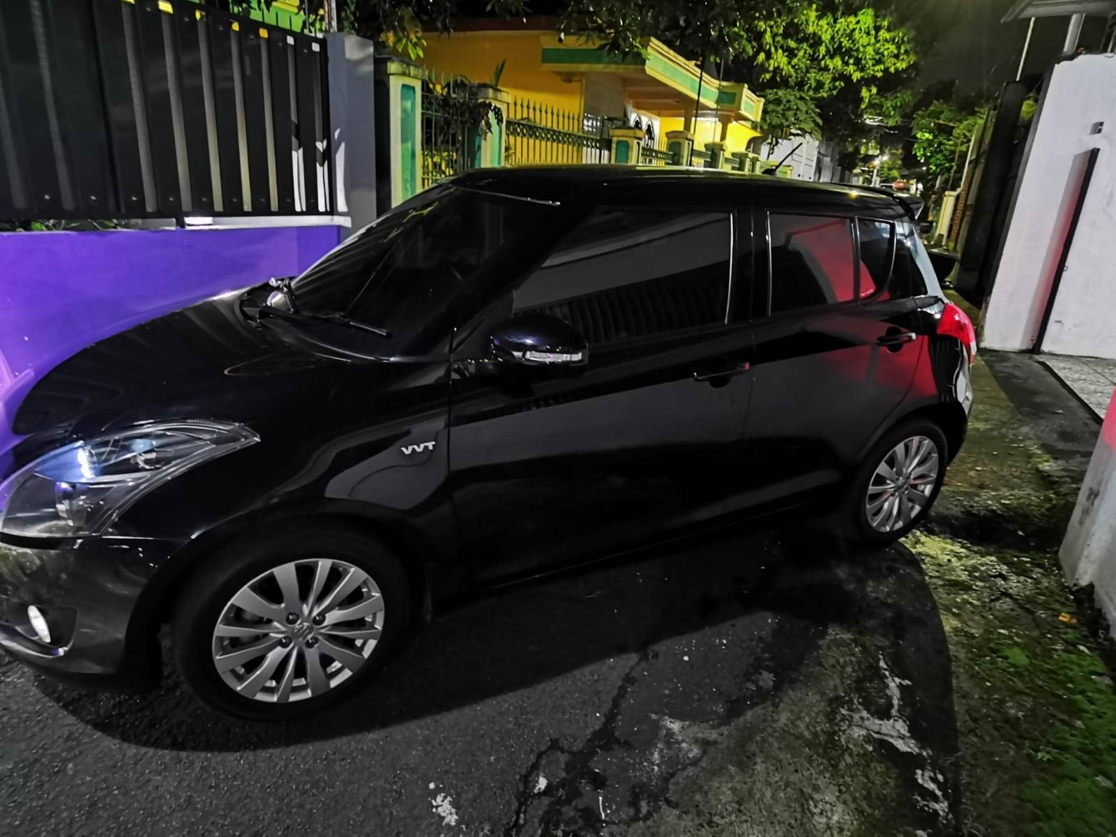 2015 Suzuki Swift GS MT 2015 Suzuki Swift GS MT